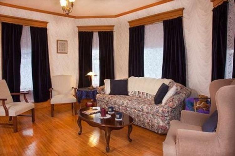 The Sawyer House Bed & Breakfast Sturgeon Bay Exterior photo